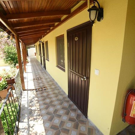 Limonata Hotel Assos エクステリア 写真
